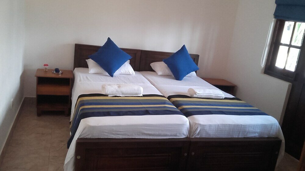 Фото Villa Subuthi