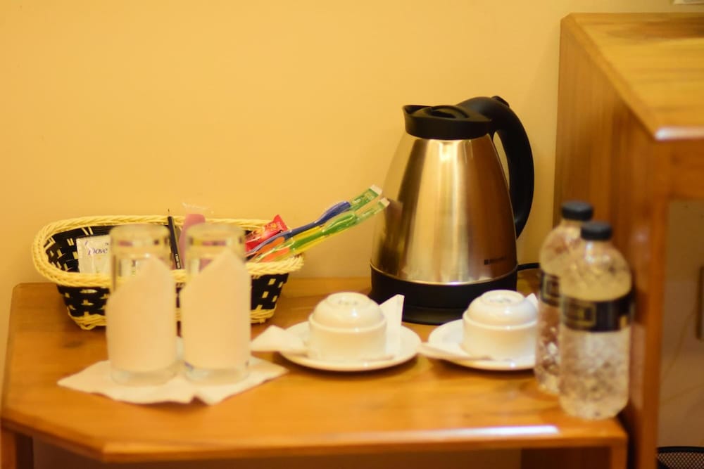 Фото Bottomhill Palace Hotel