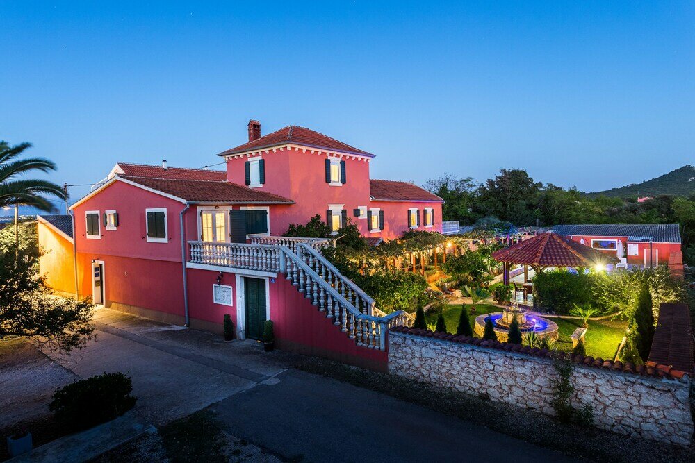 Фото Villa Stocco Castle