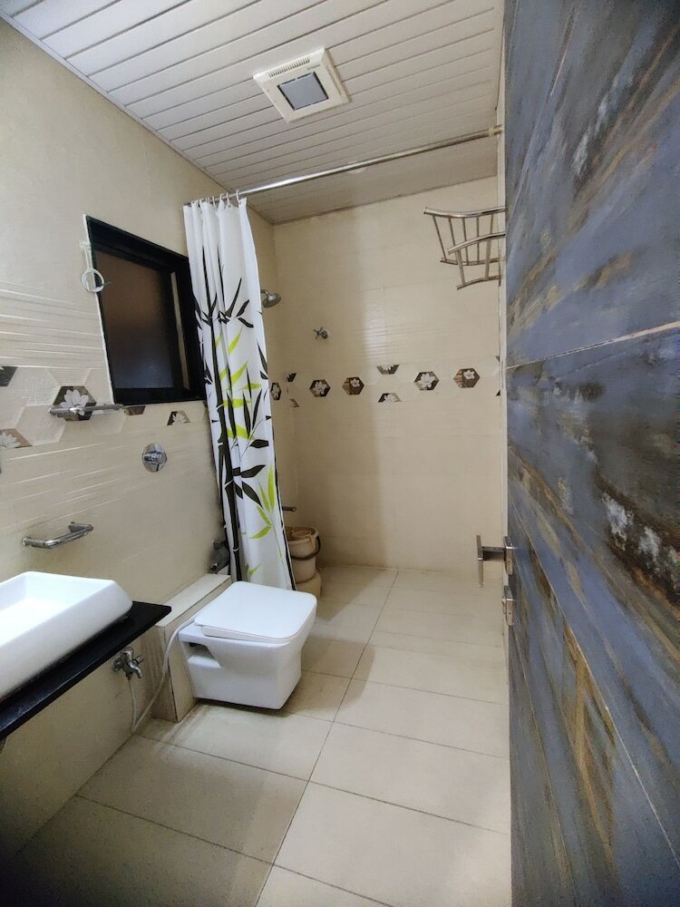 Фото Hotel Balaji Palace