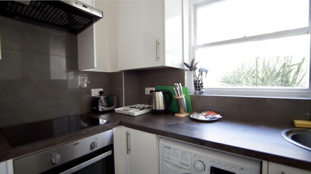 Фото Ifield Road