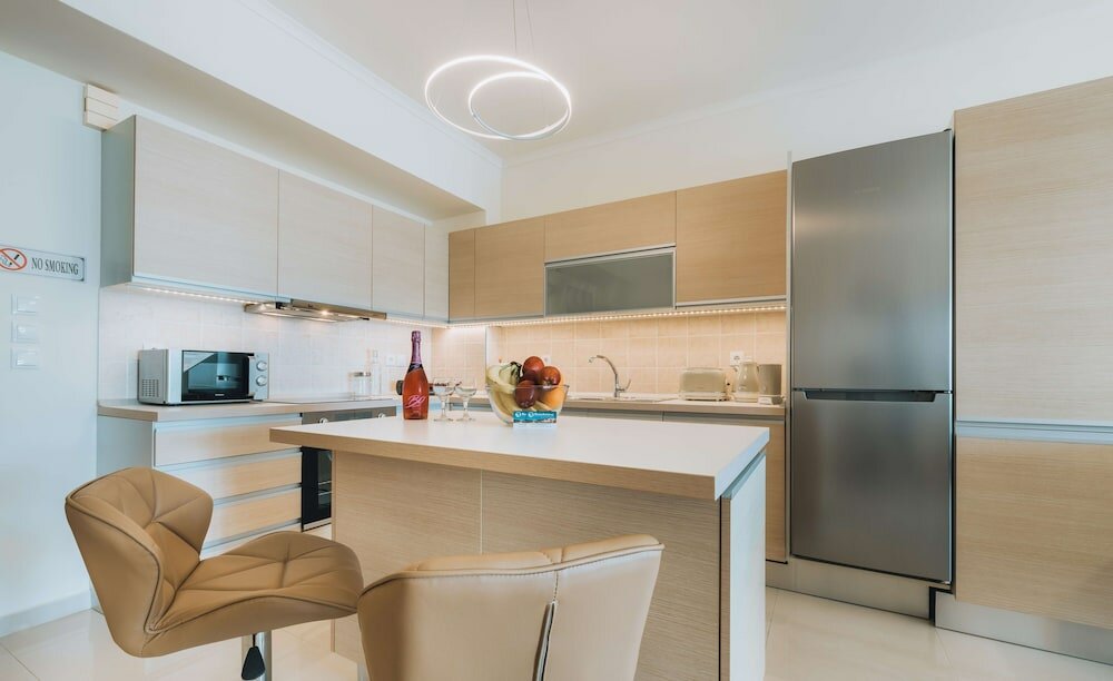 Фото Гостевой дом Port Haven Suite