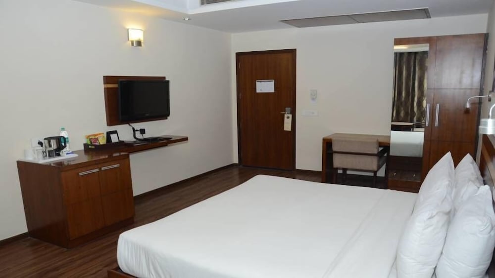 Фото Hotel Hive Panipat