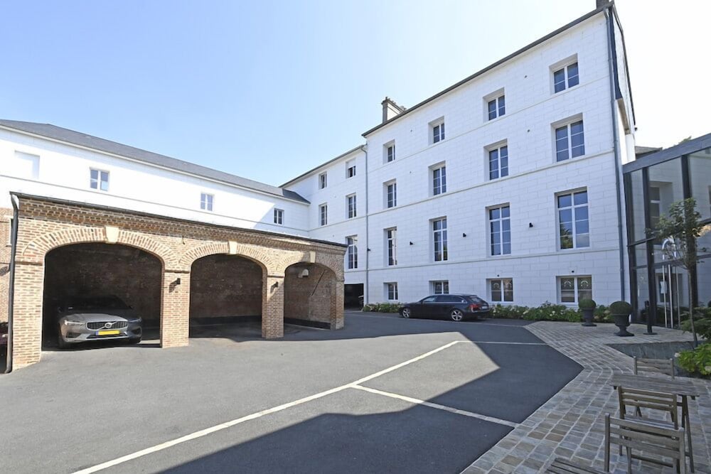 Фото Manoir de l'Eveche