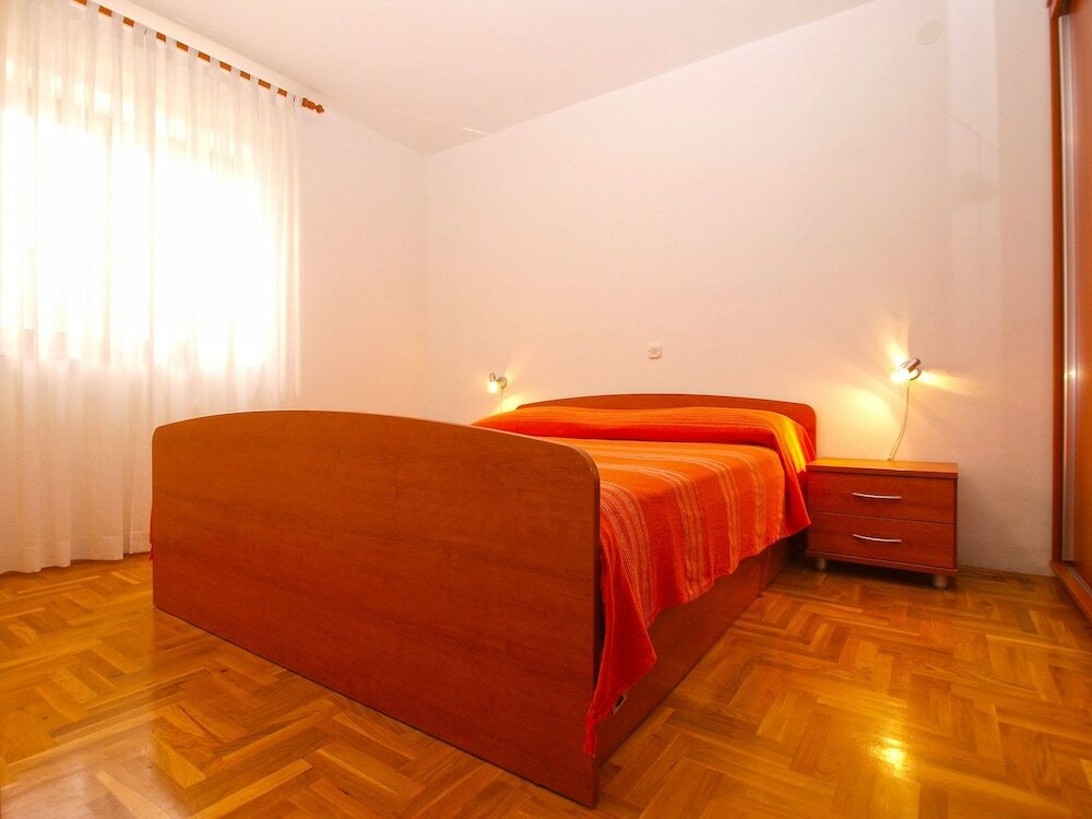 Фото Apartment 1349