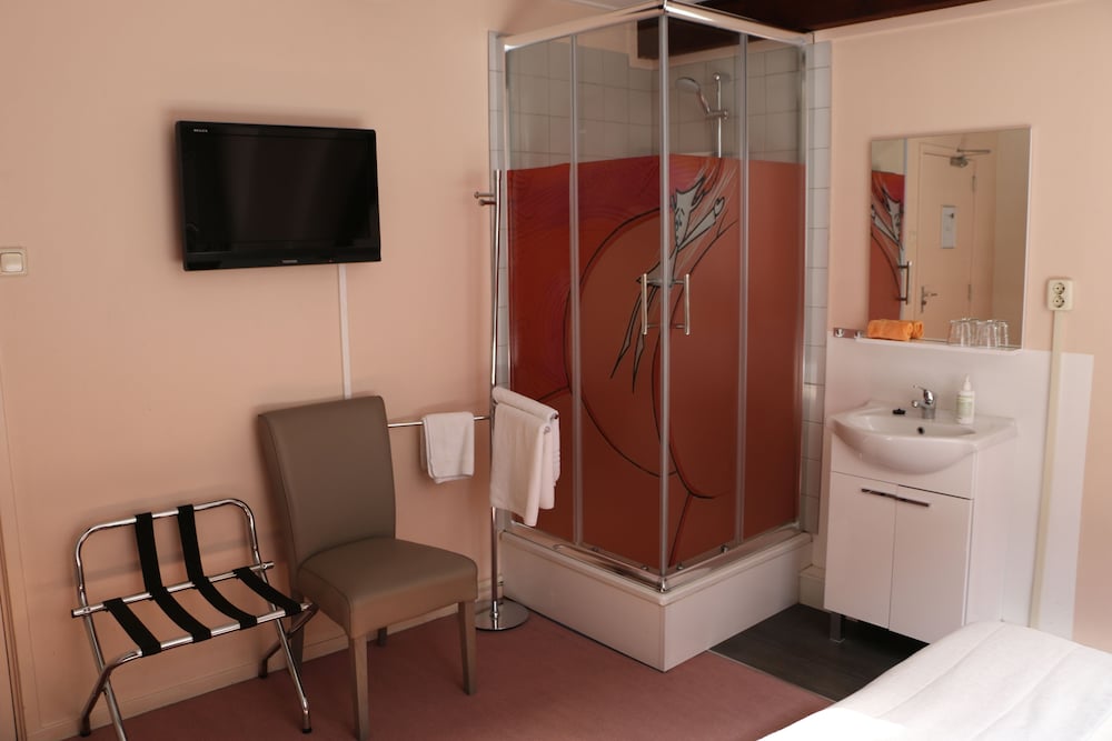 Фото Hotel aan de Dam