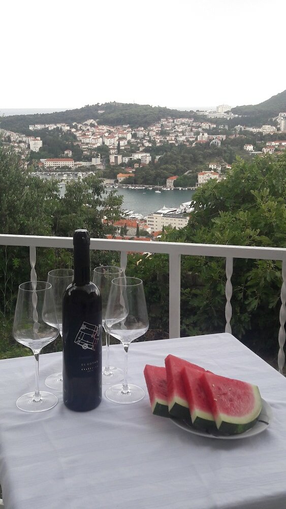 Фото Ivana Apartments