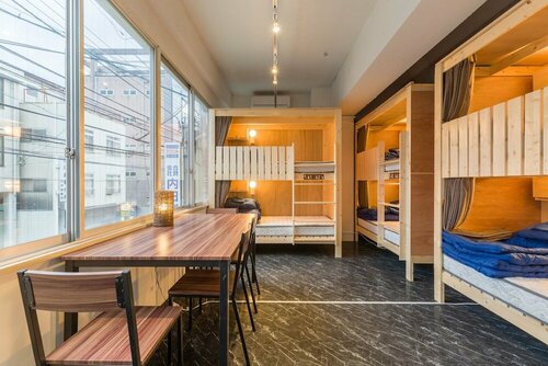 Гостиница The Pisces Inn - Hostel в Фукуоке