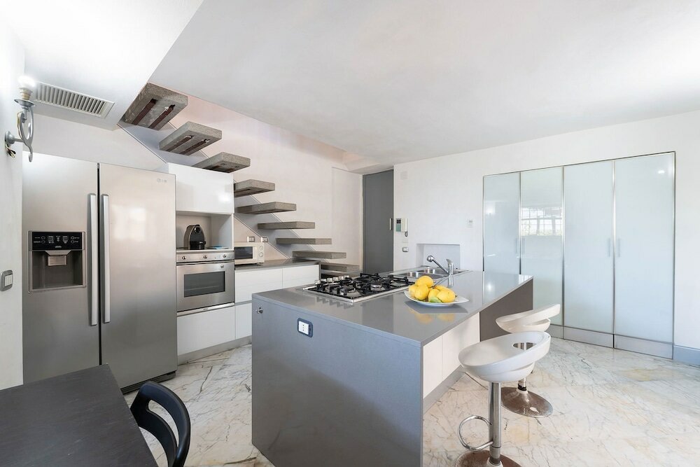 Фото Torre del Saraceno