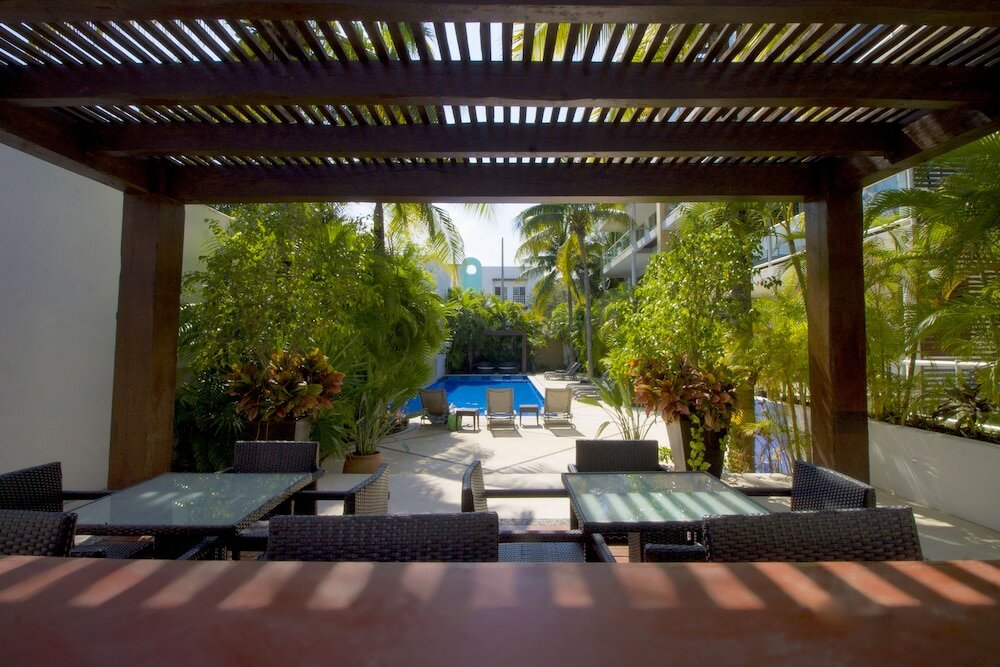 Фото Downtown Apartment Oasis 12