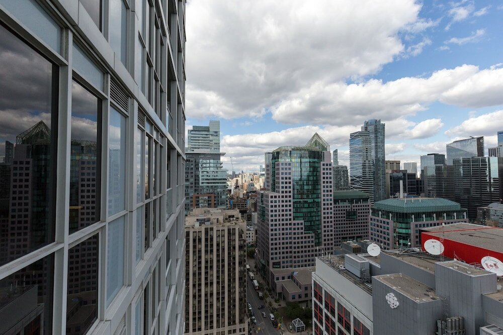 Фото Atlas Suites Entertainment District