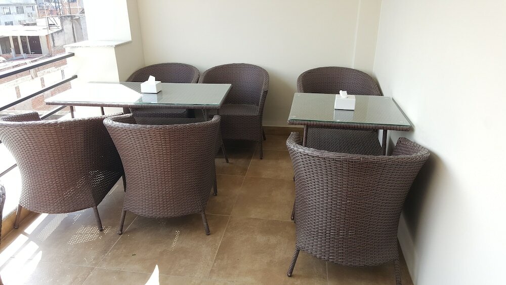 Фото Hotel Bihani