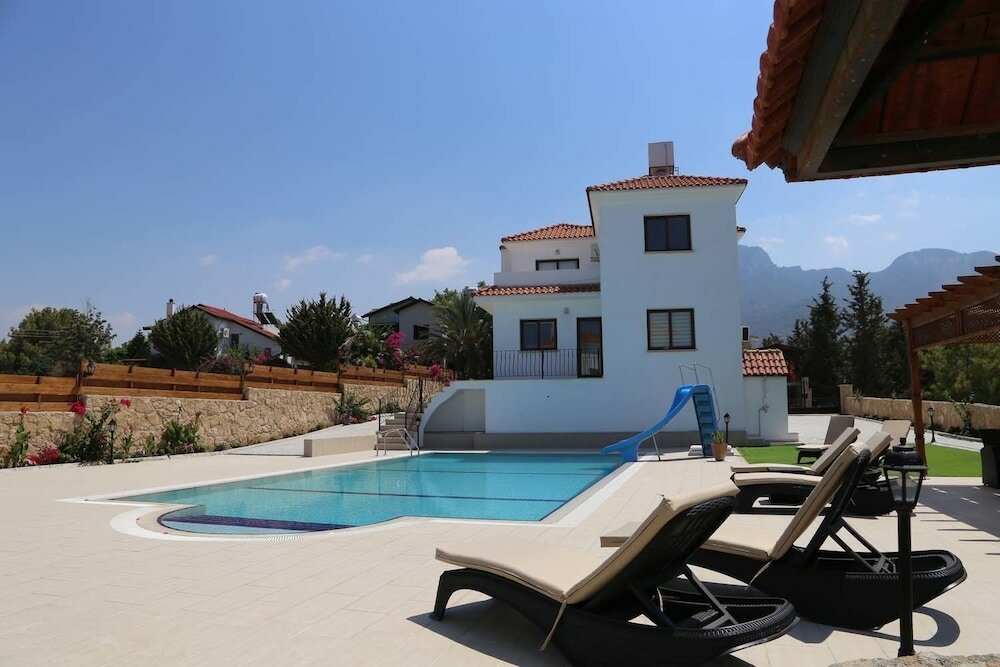 Фото Villa Pergola by Amy Villas