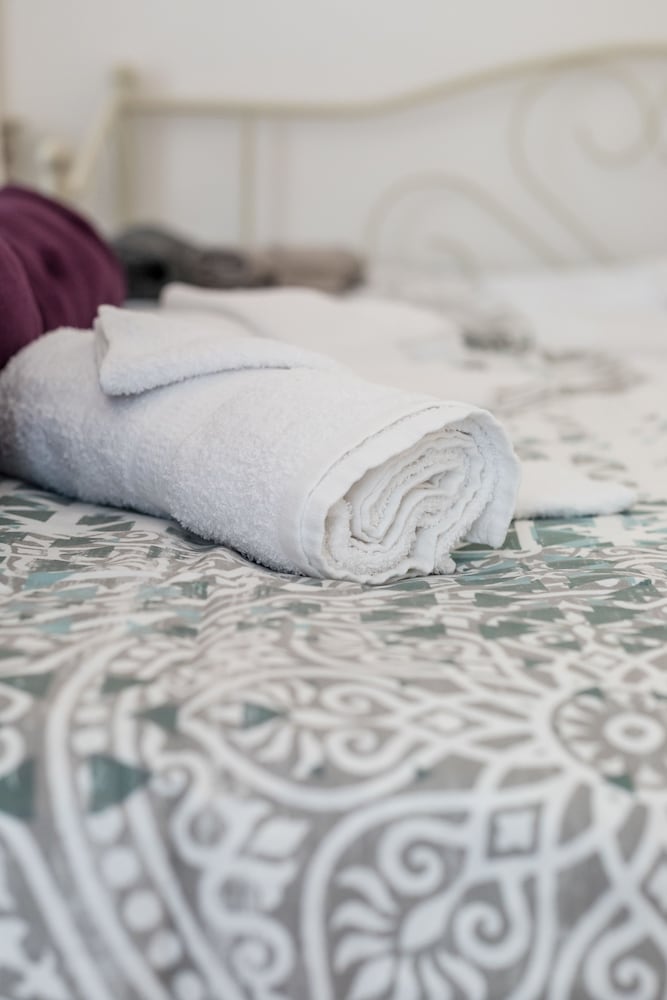 Фото Bright & Modern on Top Location