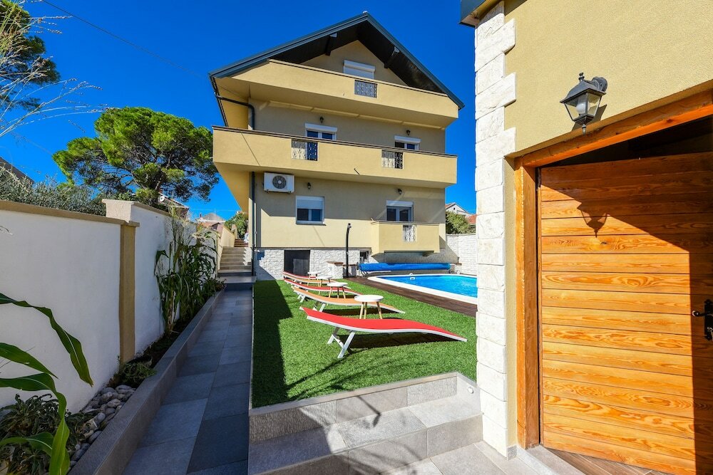 Фото Holiday Apartments Yes Peace