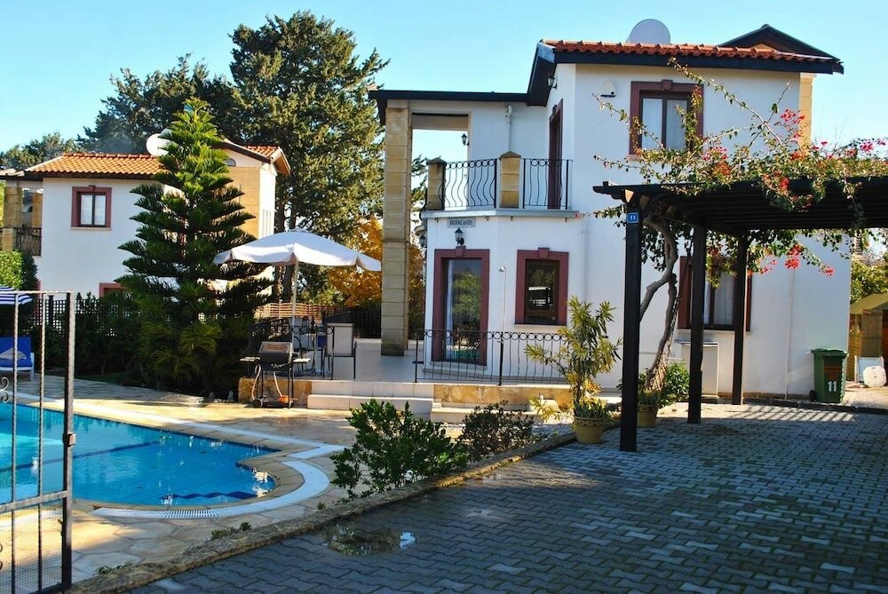 Фото Villa Brooklands by Amy Villas