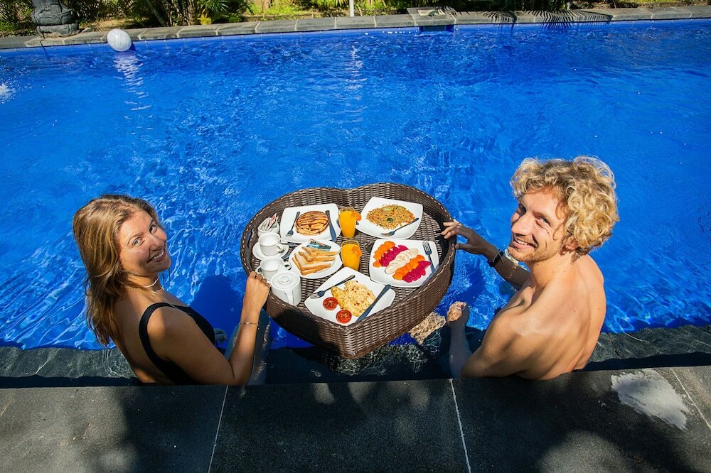 Фото Tatak Bunut Villa Ceningan