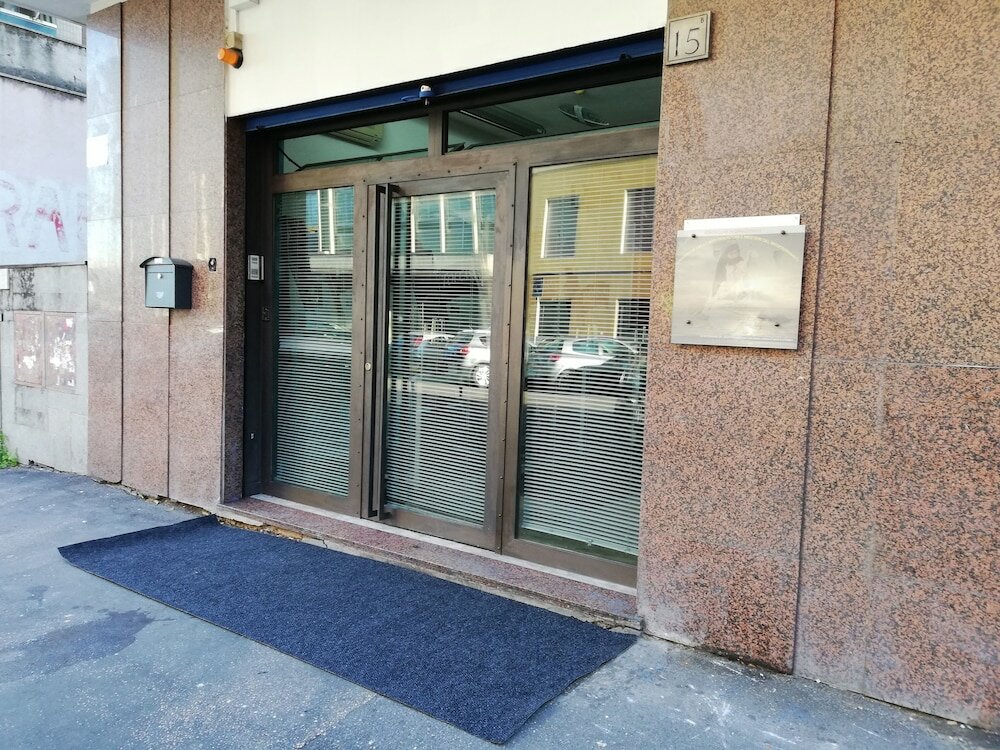 Фото Garbatella Accommodations & Meeting Rooms