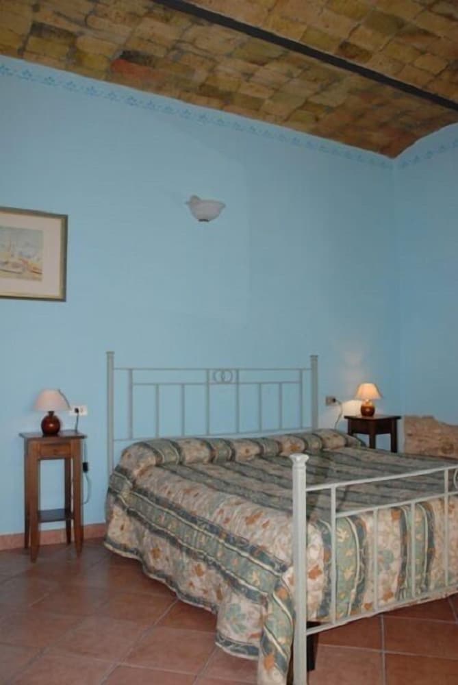 Фото Agriturismo Fonte Abellana