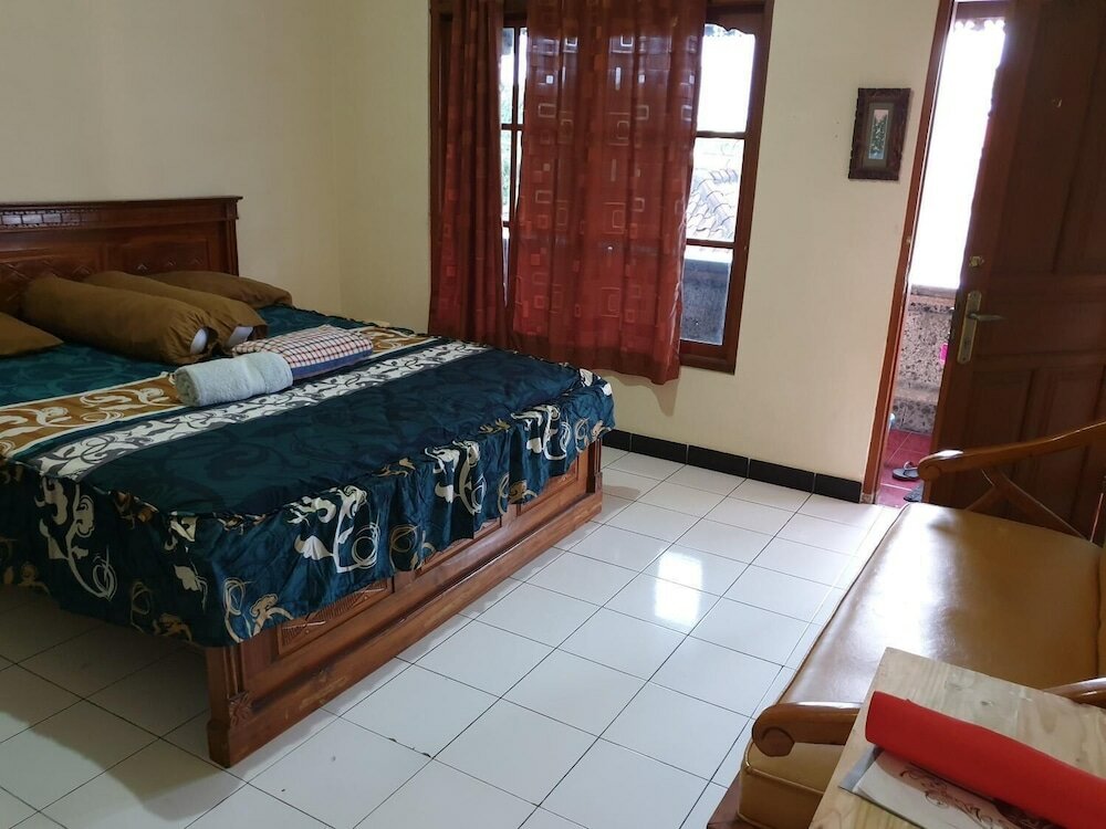 Фото Rori Homestay