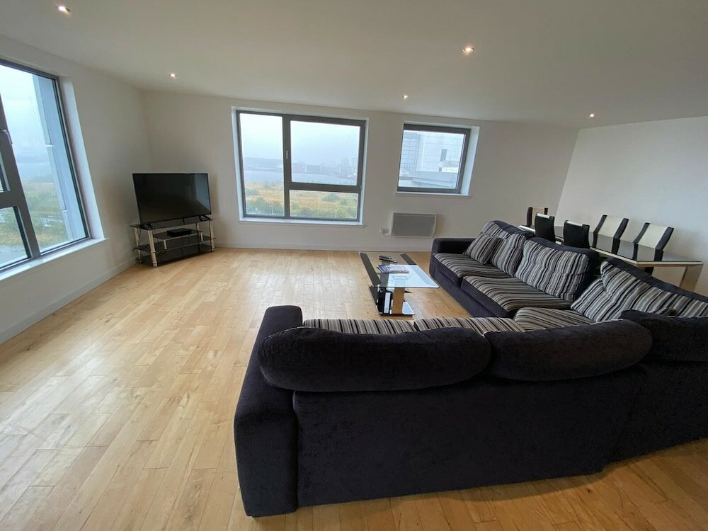 Фото Grand Harbour Apartments