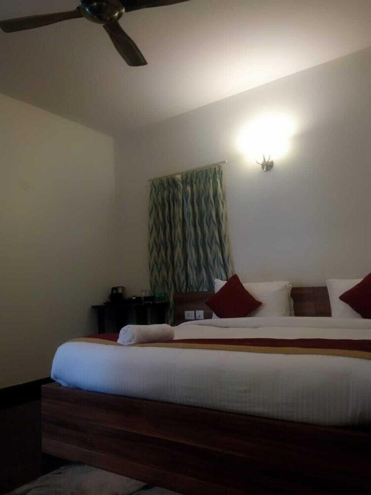 Фото Zions Hotel