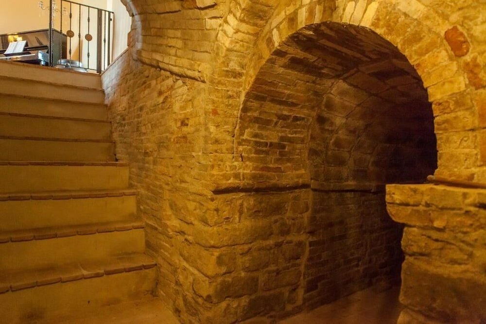 Фото Borgo Pilotti Hotel & Restaurant