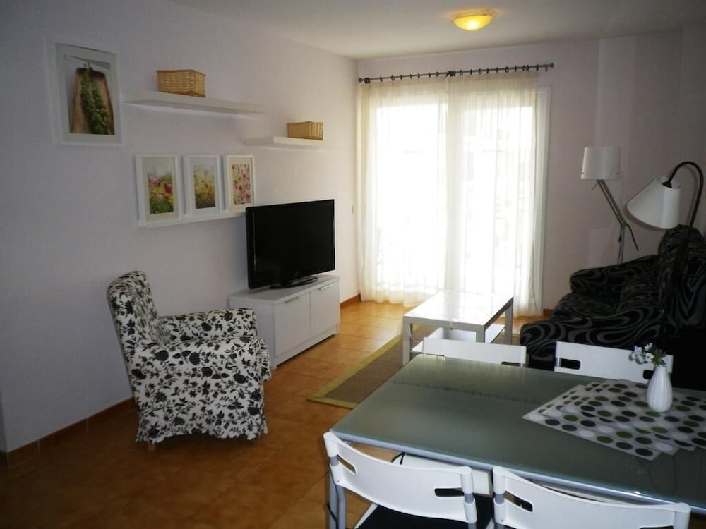 Фото Apartamentos Turísticos Yamasol