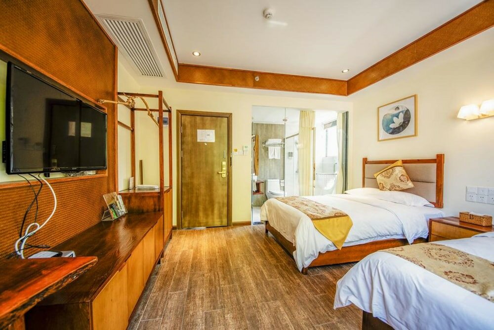 Фото Dongfang Tianshe Resort