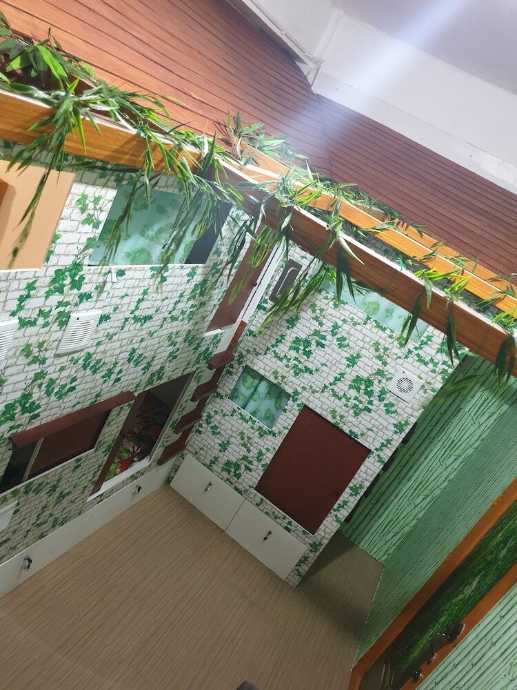 Фото GardenPod Hostel & Café