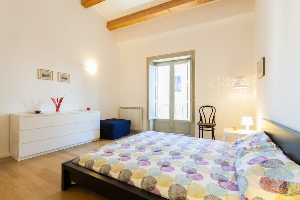 Фото Maqueda Apartments by Wonderful Italy