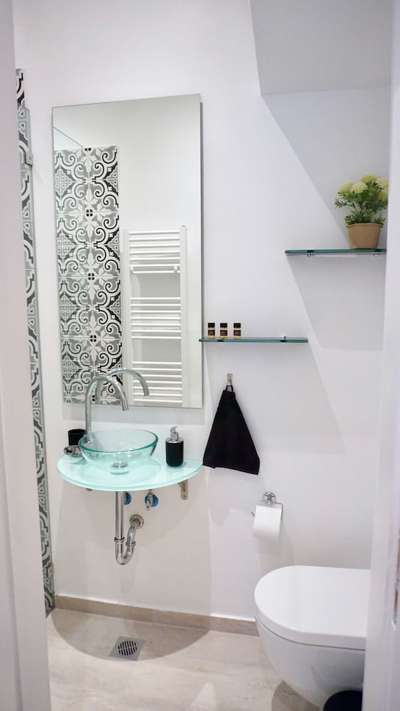 Фото Industrial Style Studio in Athens