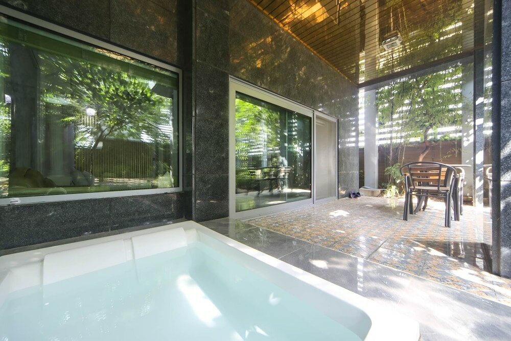 Фото Renaissance Hotel