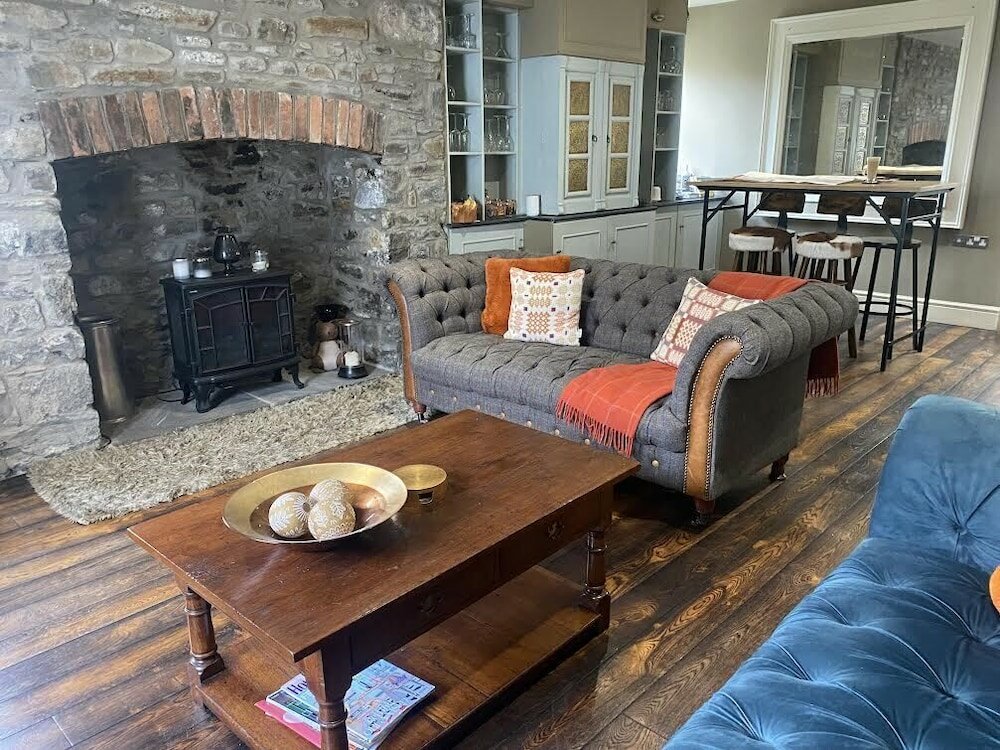 Фото The New White Lion