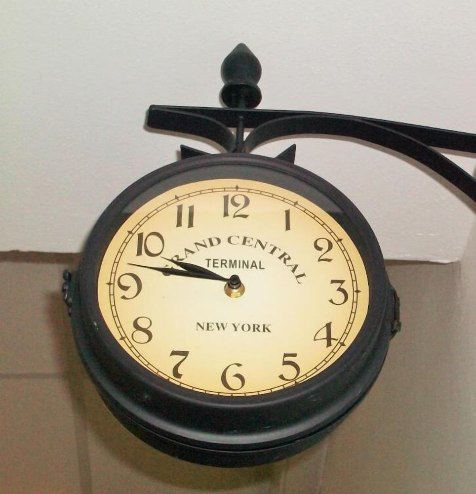 Фото Hostel Chameleon