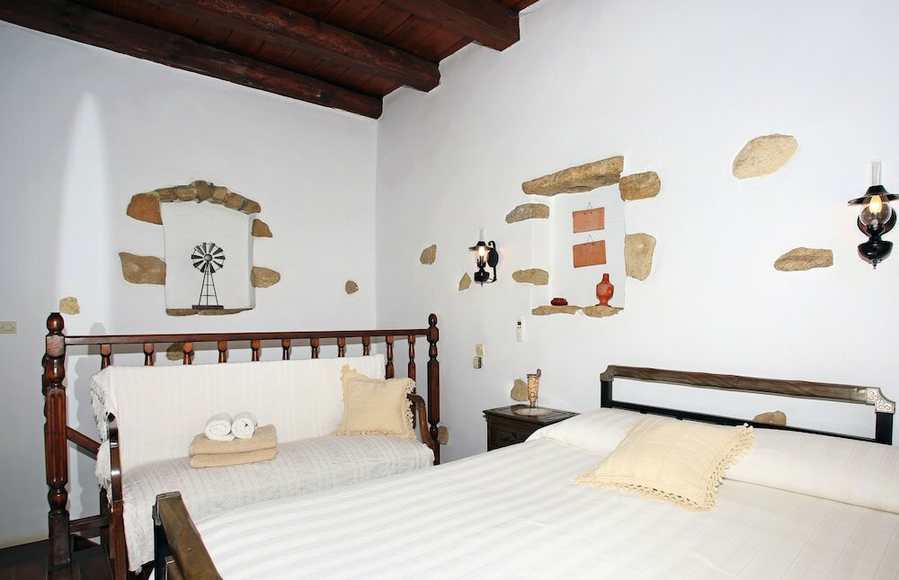 Фото Villa Arokaria