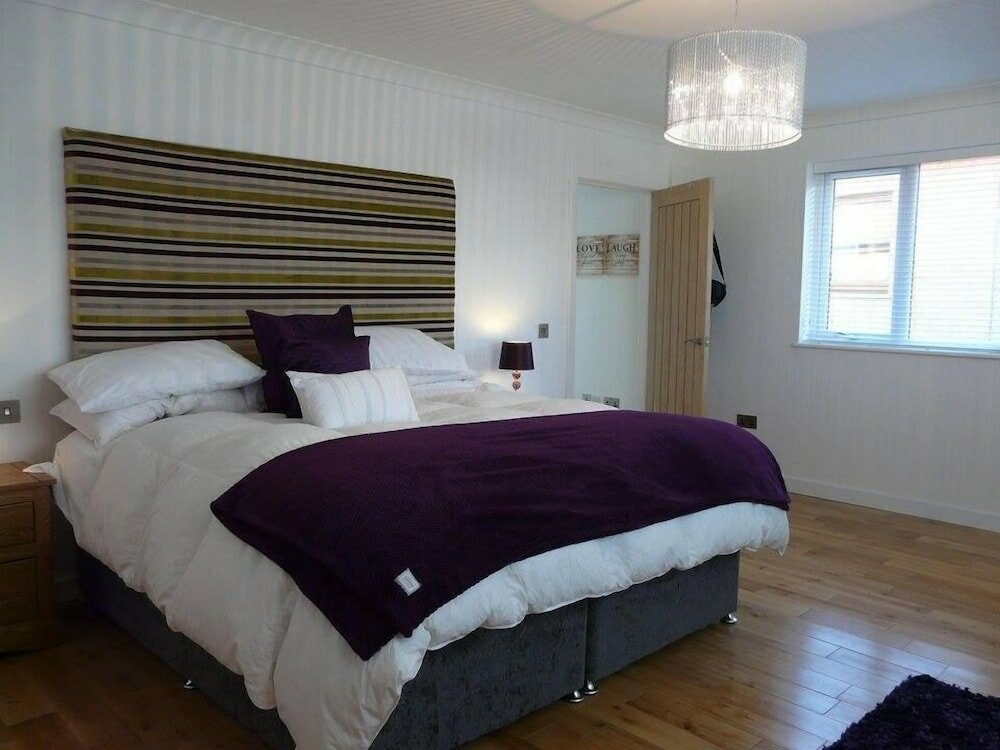 Фото Langley Cottage