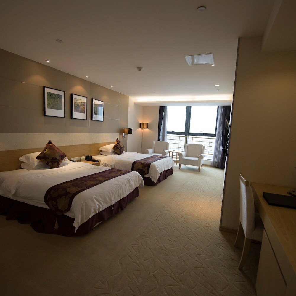 Фото Suzhou Sun Plaza Hotel