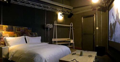 Гостиница Fansi Movie Hotel Zhongda Branch в Гуанчжоу