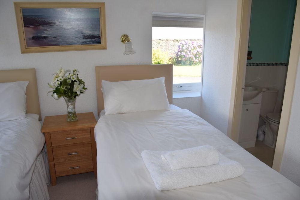 Фото One Marine Place