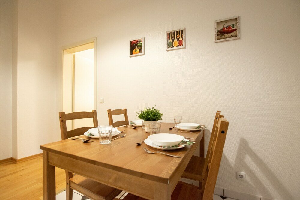 Фото Large City Center Apartment