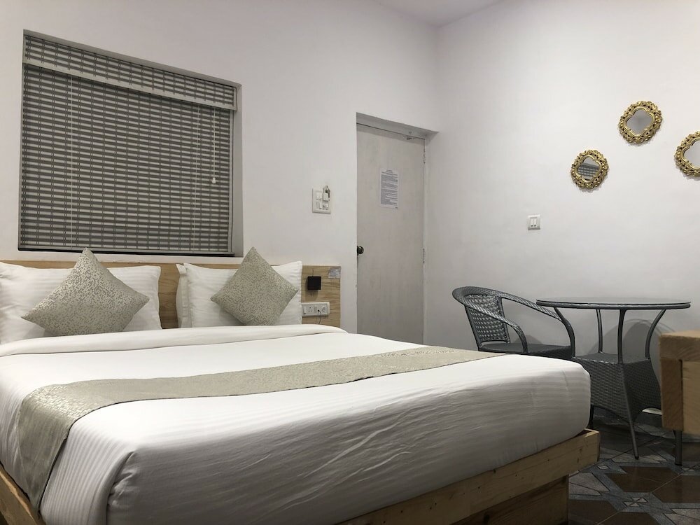 Фото Inn Morjim a Boutique Beach Hotel