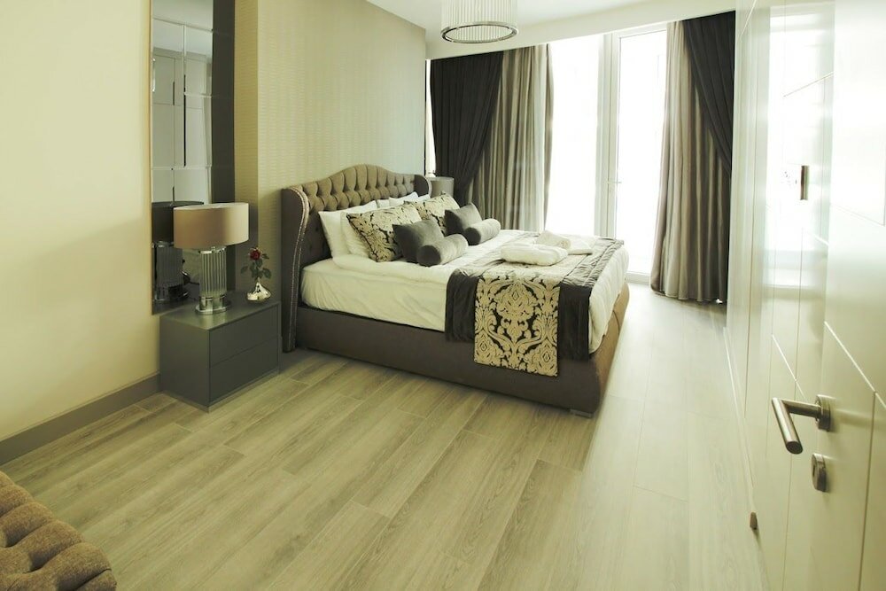 Фото Carrington Gold Tower