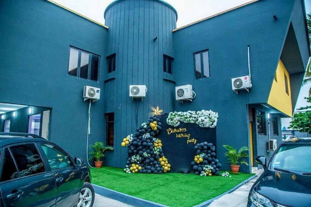 Фото отеля 1