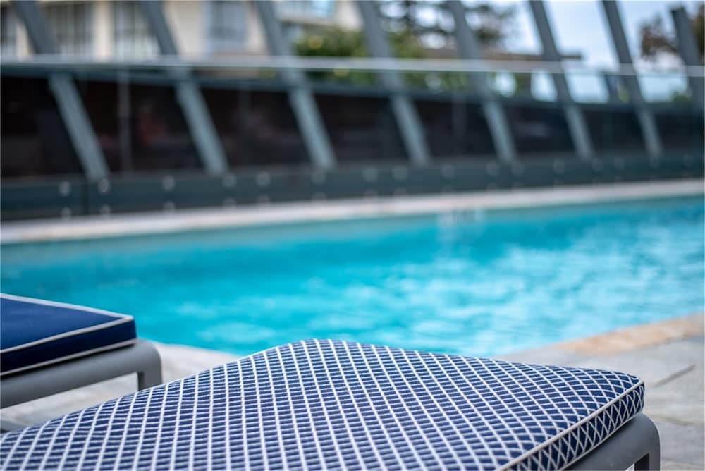 Фото Serain Residences On Surfers Private Apartments