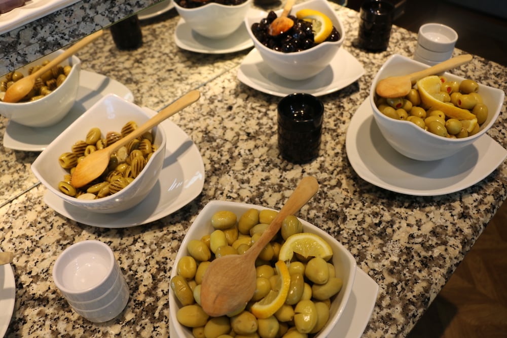 Фото Hotel Lazlakar