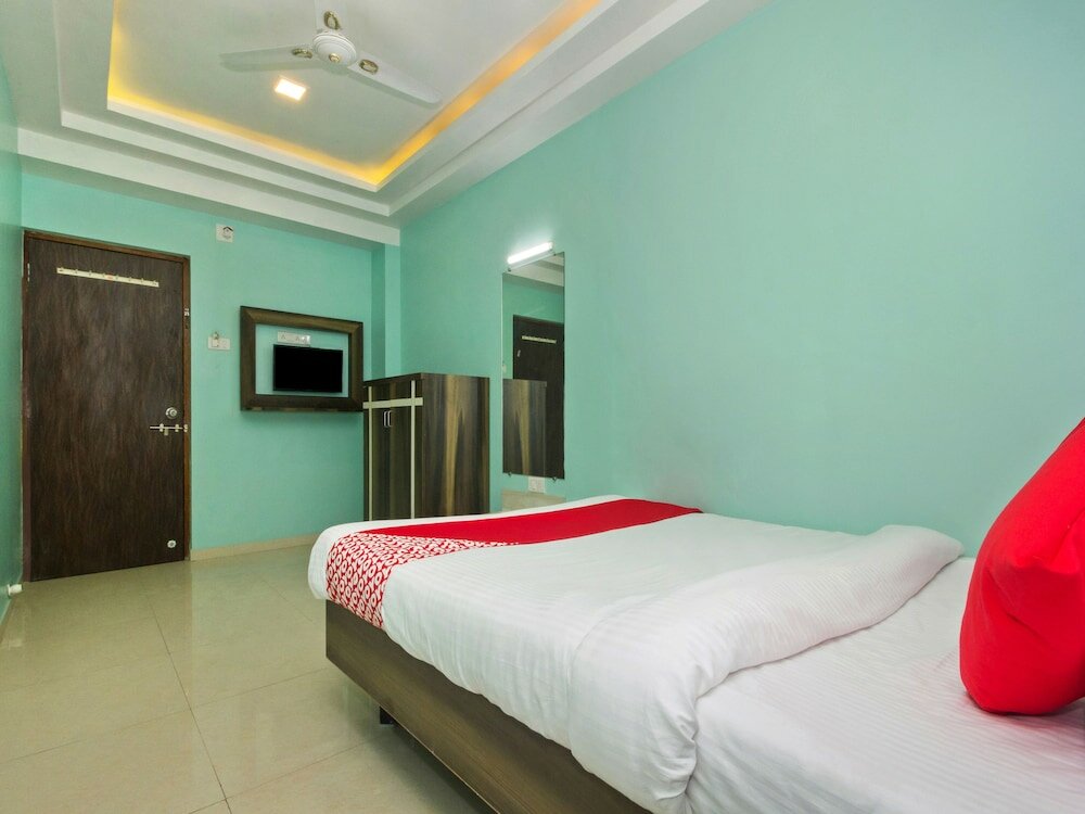 Фото Oyo 22918 Hotel Sadanand Mourya Lodging And Boarding