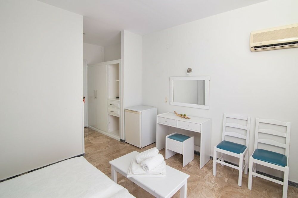 Фото Akti Hotel & Apartments