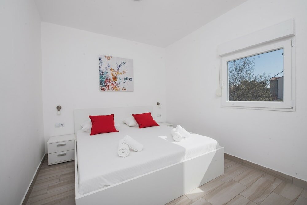 Фото Apartments by the Sea Semy