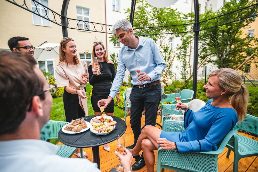 Фото Empirent Garden Suites